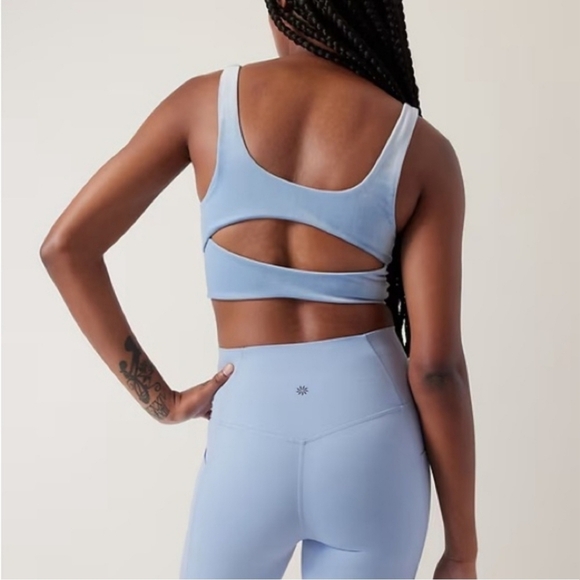 Athleta Womens Velvet Cut Out Crop A-C Size Small - Picture 1 of 13